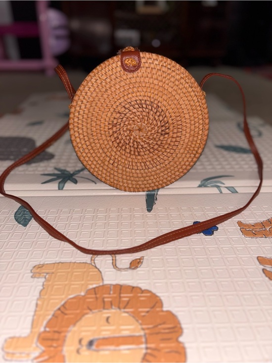 Handbags - Round Woven Rattan Crossbody Bag - Brown